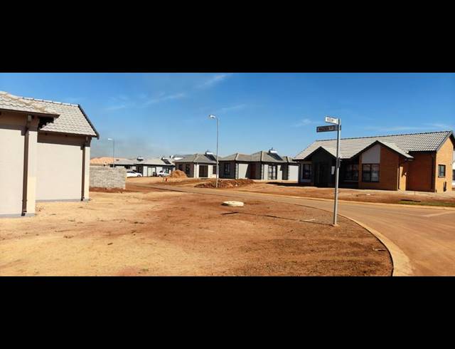 3 BEDROOM HOUSE FOR SALE IN KYA SANDS